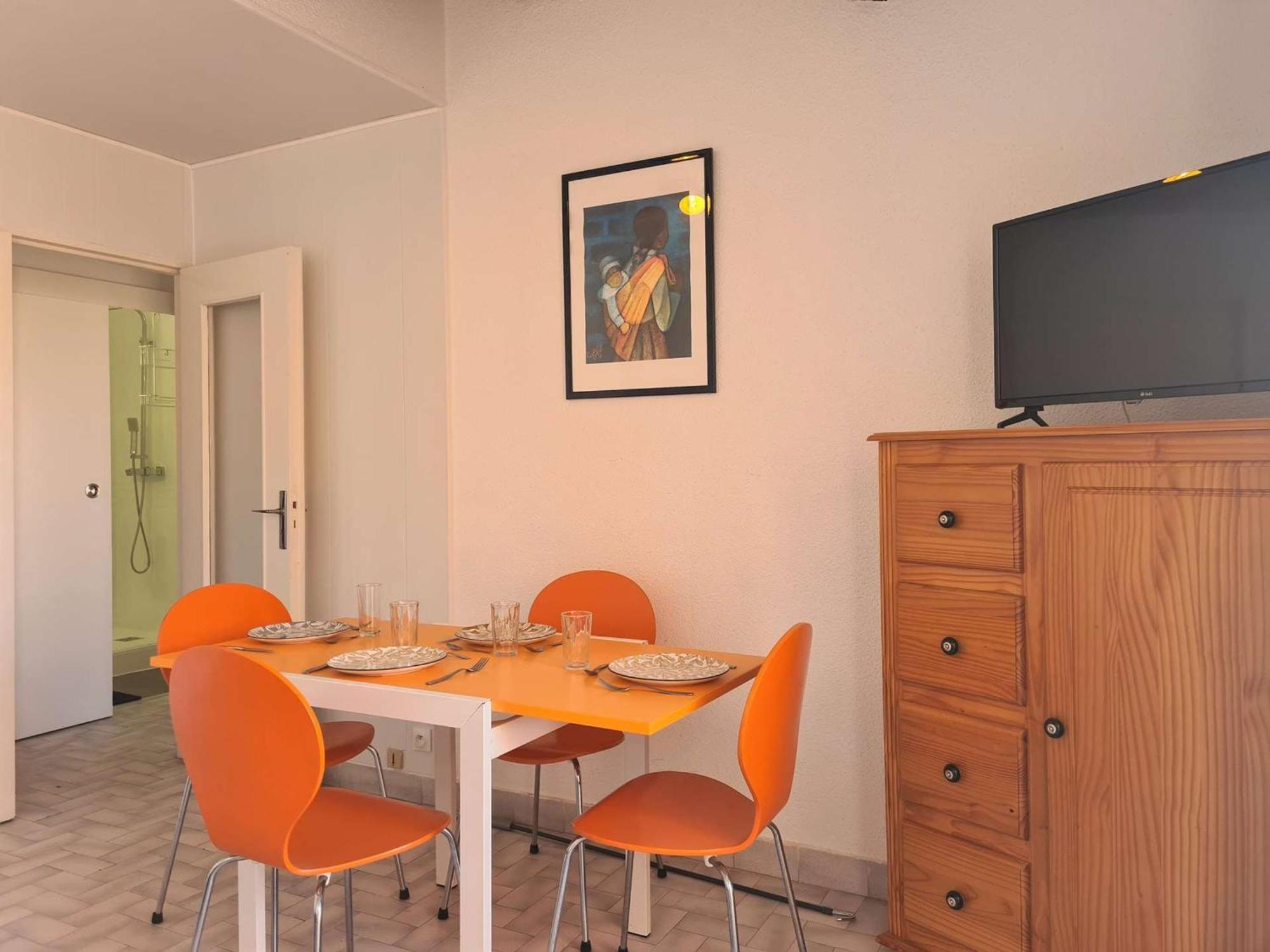 Appartement T2 Avec Parking Et Acces Direct A La Plage - Fr-1-249-129 Agde Exteriér fotografie